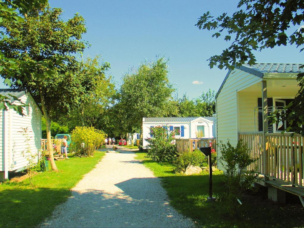 Camping Les Genets Hotel Penmarcʼh Exterior foto